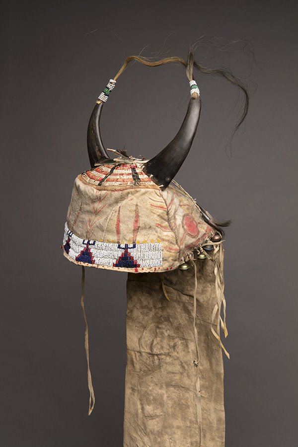 Arapaho Split Horn Bonnet